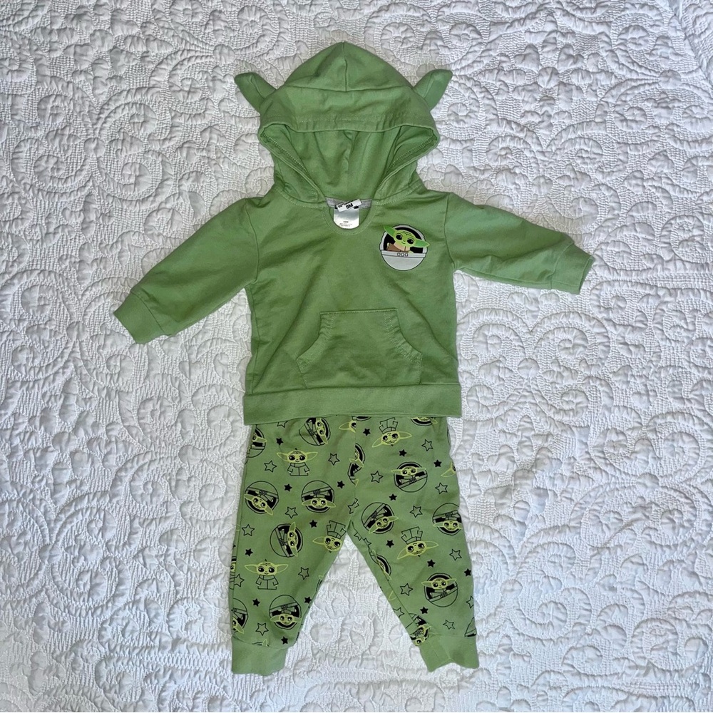 Star Wars Green Baby Yoda Outfit